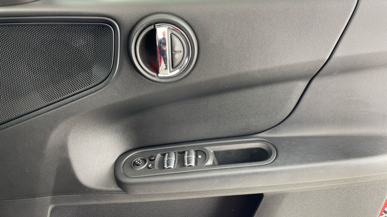 MINI Countryman 1.5 Cooper Classic ALL4 5dr Auto Petrol Hatchback